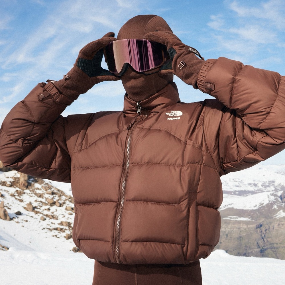 THE NORTH FACE X SKIMS 2000 RETRO NUPTSE JACKET COCOA
